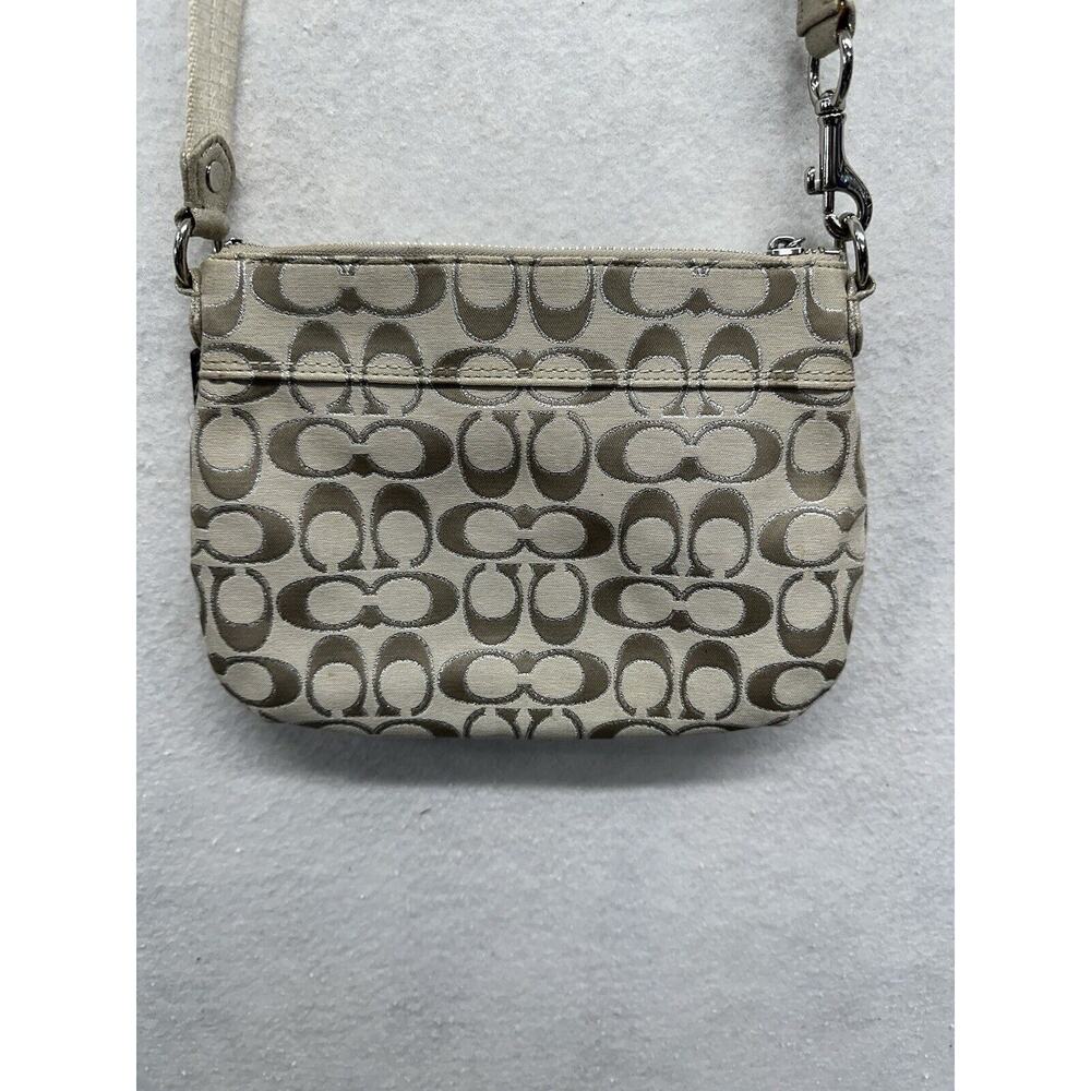 Coach Poppy Swingback Crossbody‎ Purse Silver Accents - Picture 6 of 11